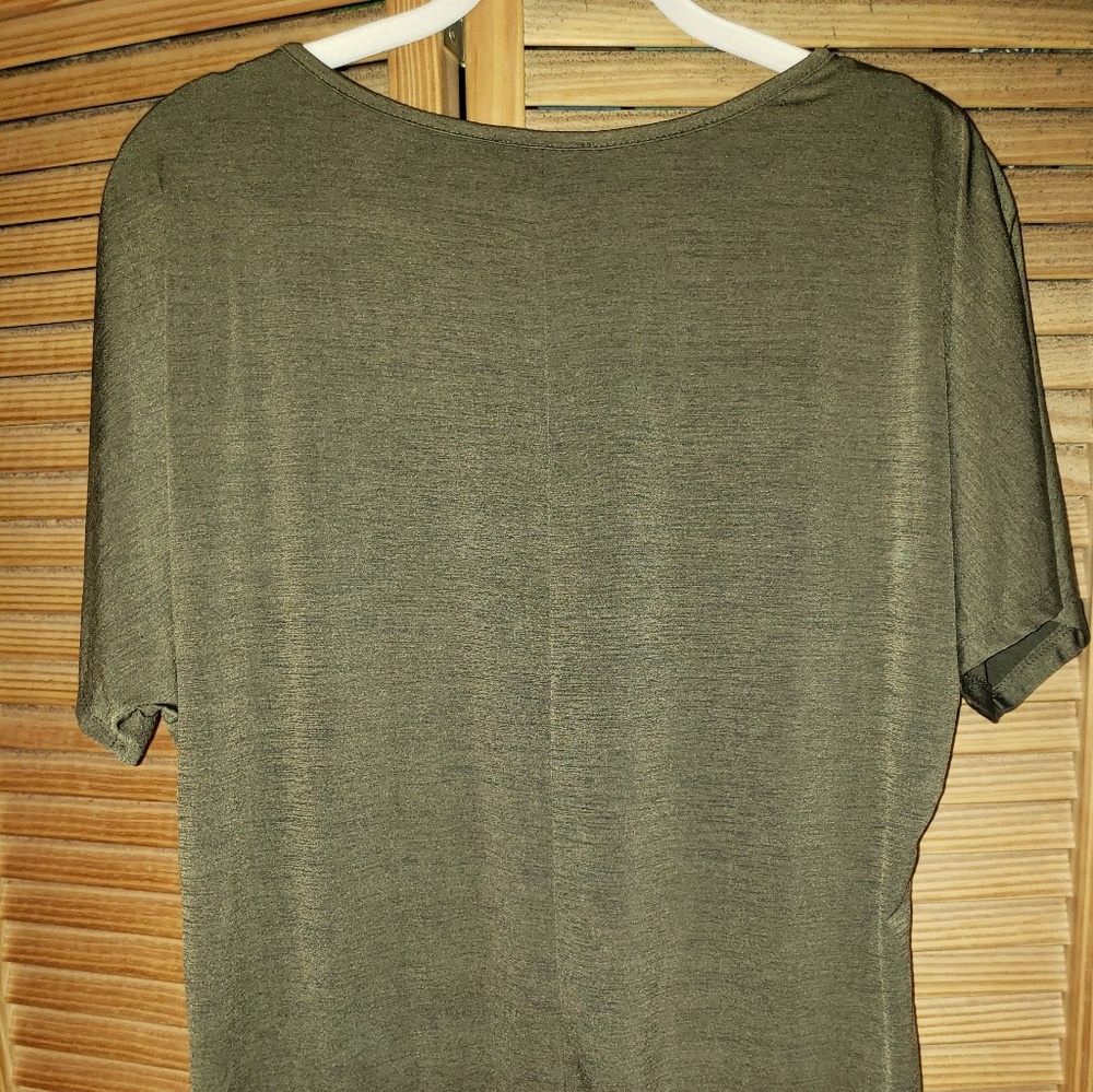 Top - Picture 4 of 4